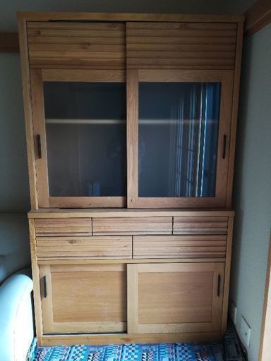 木製　食器棚