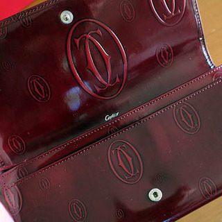 【新品同様】 カルティエ ハッピーバースデー 長財布