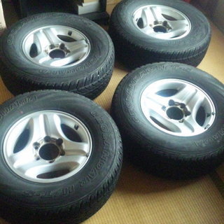 YOKOHAMA　GEOLANDAR 265/７0R16　ランクル　プラド　純正ホイール付き
