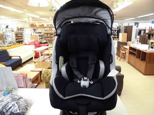 安心の保証付！メンテナンス済み！アップリカ、「cururila」チャイルドシートです！