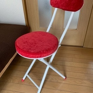 折り畳み椅子 赤スツール