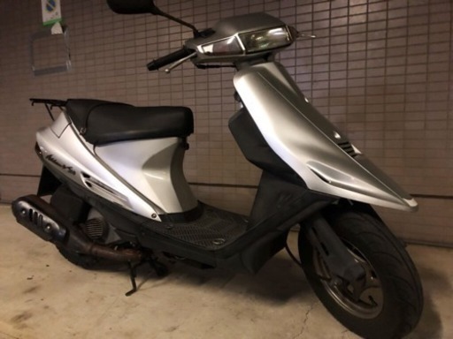V100 後期型