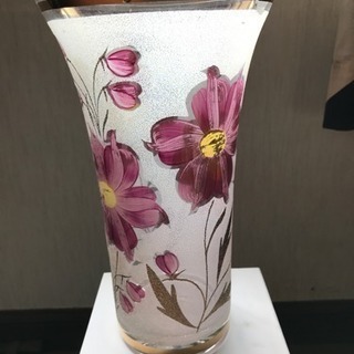 花柄 ガラス製花瓶25㎝【未使用】
