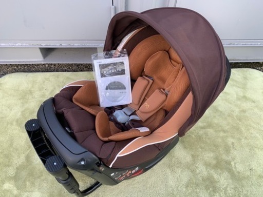 エールベベ☆チャイルドシート☆クルットNT2 プラウド☆シナモンブラウン☆ALB871☆清掃済み☆補修有りの為お安く^_^
