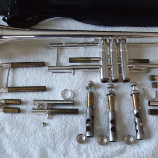 Bach トランペット　Stradivarius 180ML37G