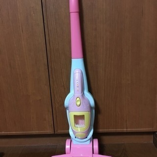 キティちゃん☆掃除機型おもちゃ