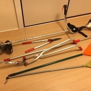 ほぼ新品！！  草刈機セットで！