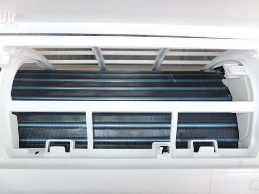 取りに来てくださる方限定。IRR-2818C-W エアコン 2018年 10畳 取りに来てくださる方限定。IRR-2818C-W エアコン 2018年 10畳