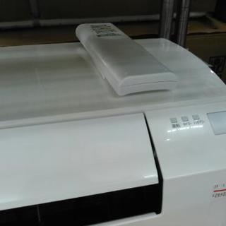 TOSHBA　2.2kwルームエアコン　RAS-2255M　（2015）