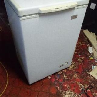 2012年製 Electrolux 冷凍庫105L