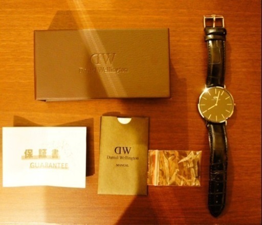 Daniel Wellington ダニエルウェリントン 腕時計クラシックブラック40mm Jun 保谷のアクセサリー 腕時計 の中古 古着あげます 譲ります ジモティーで不用品の処分