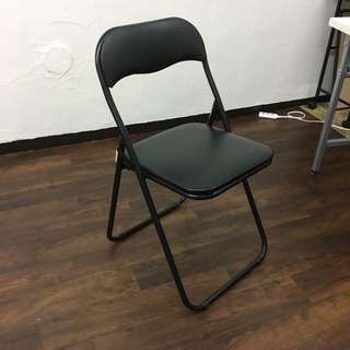 折りたたみパイプ椅子(黒) 4脚あり