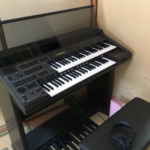 Roland】電子ピアノ HPI-7F-RW(2011年製) 引き取りのみ