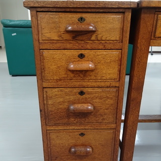 無垢材片袖デスク（3101-17） 仲良く