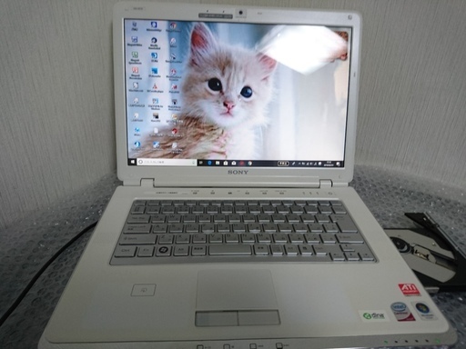 【取引中】SSD搭載で軽快・快適　SONY　VAIO　WIN10　アプリ多数