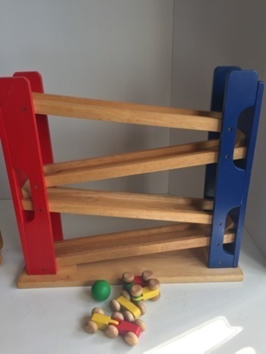 取引完了 木のおもちゃ ジグザグ坂を車が走るよ Piyo14 松戸のおもちゃ 知育玩具 の中古あげます 譲ります ジモティーで不用品の処分