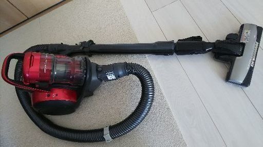 Panasonicサイクロン掃除機2014年製