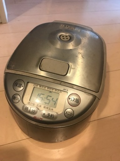 【値下】急ぎ炊飯器譲ります。