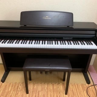 中古 YAMAHA Clavinova CLP-156 電子ピア...