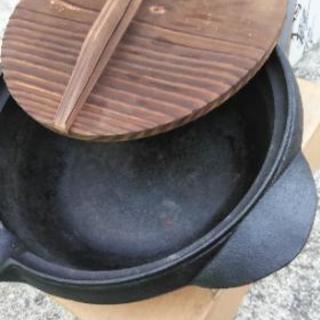 未使用品　古い鉄鍋