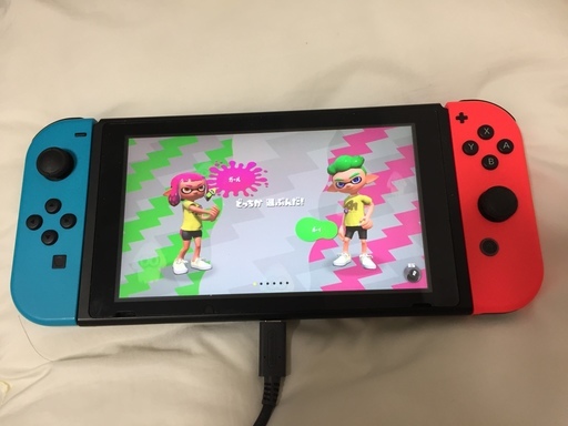 ニンテンドースイッチ　箱無し　スプラトゥーン2＆プロコントローラー付　美品
