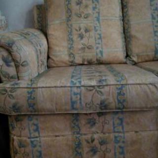 アメリカン　クラッシック風　２人掛けソファ