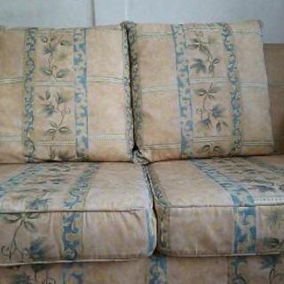 アメリカン　クラッシック風　２人掛けソファ