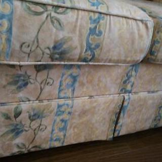 アメリカン　クラッシック風　２人掛けソファ