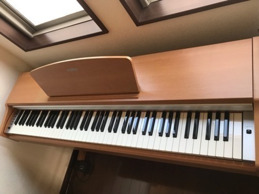 YAMAHA電子ピアノ　YDP131