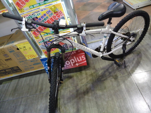 買取も強化中！！【エコプラス小倉南店】マウンテンバイク KONA FIRE MOUTAIN ホワイト 24段変速 ディスクブレーキ スタッフ向井オススメ(^^♪ 中古車 自転車 チャリ スポーツ車 MTB