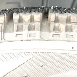 スタットレスタイヤ売ります