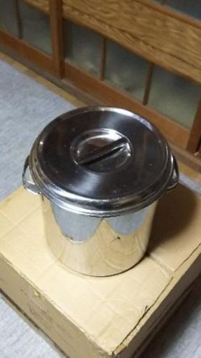 ステンレス寸胴鍋(内径22cm)