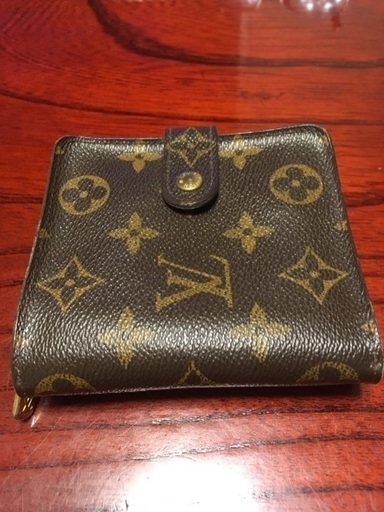 ヴィトン 財布