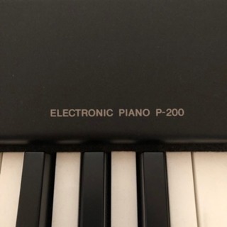 電子ピアノ　ヤマハP-200