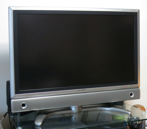 【50%OFF】 ☆シャープ 37V型 液晶 テレビ AQUOS LC-37GD7 ハイビジョン 喜多俊之氏のデザイン亀山モデル・日本製/美品・リモコン・取説有 液晶テレビ