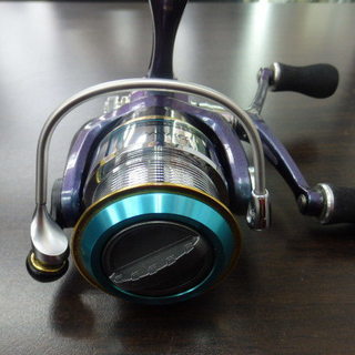 ダイワ スピニングリール 中古美品 エギング ダブルハンドル エメラルダス INF 2506W Emeraldas DAIWA 下関発送 中古 DAIWAダイワ『15ルビアス2508PE-DH ハンドル付替えOK