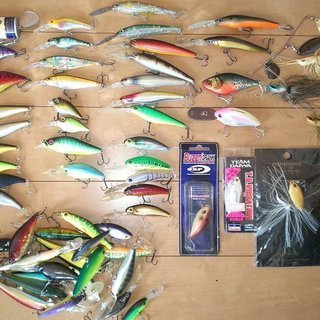 バスルアー　まとめ売り　60個以上 バスルアー まとめ売り 60個以上 バスルアー まとめ売り 60個以上