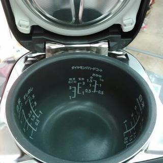 ・Panasonic　スチームIH5.5合炊飯器　SR-SY105J　（2016）