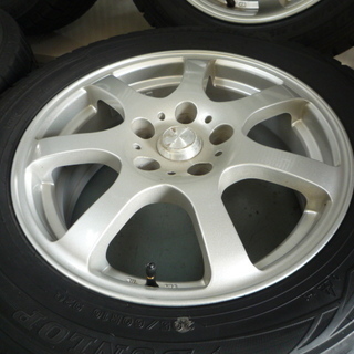 バリ山★205/60R16　プリウスa　プリウスアルファ　SAI　ジューク　ウインターマックス　ダンロップ　＋38　安心の調整済み　即装着可能