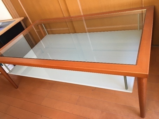ガラステーブル 未使用 イタリア家具 calligaris