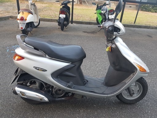 ヤマハ　シグナス　１００ｃｃ