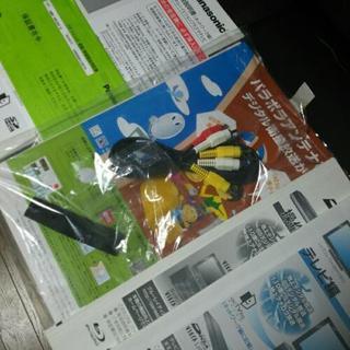 42型テレビとブルーレイディスクレコーダー