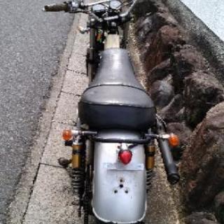 旧車　スズキバンバン125
