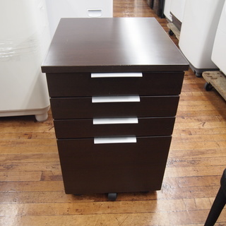 IKEAの組み合わせデスク！