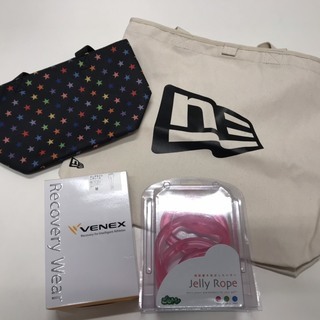 バラ売り可！！ゴルフ用品　レディース M パーカー　シャツ　ズボン　バッグ　6万円相当