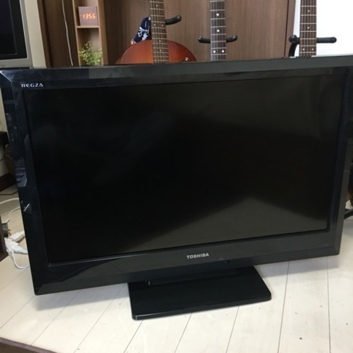 TOSHIBA  レグザ32形