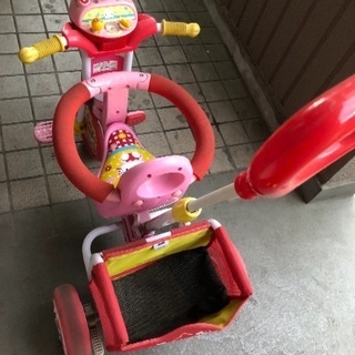 キティちゃん三輪車