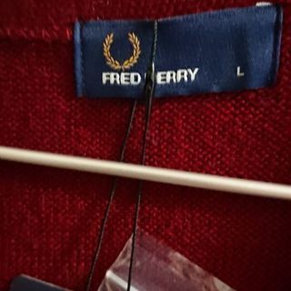 Fred Perry カーディガン 未使用 けーいち 味鋺のカーディガン メンズ の中古 古着あげます 譲ります ジモティーで不用品の処分 Fred Perry カーディガン 未使用 けーいち 味鋺のカーディガン メンズ の中古 古着あげます 譲ります ジモティーで不用品の処分