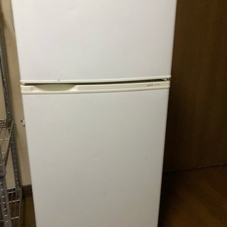 2ドア冷蔵庫109L2010年製