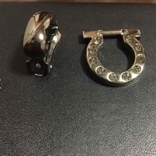 イヤリング